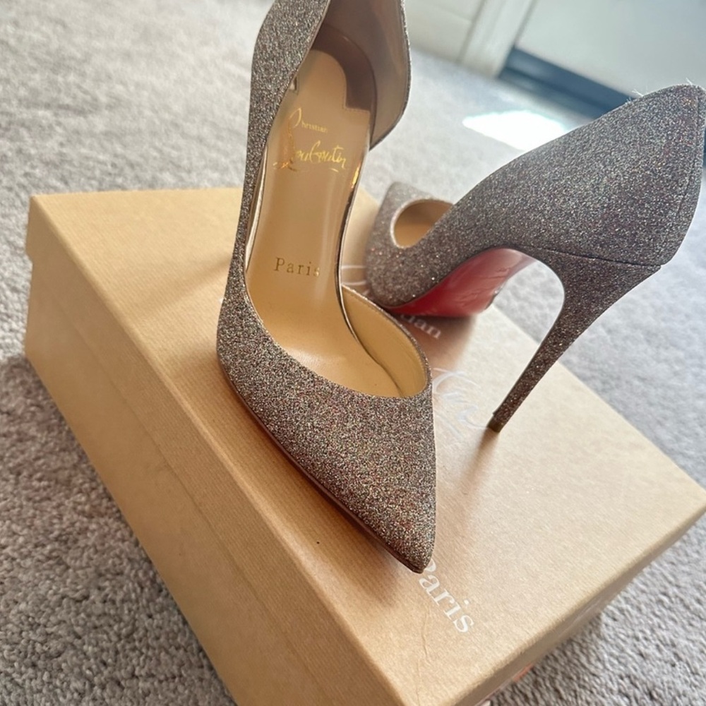 Christian Louboutin Glitter Pumps -